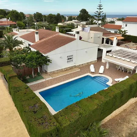 Villa Exclusiva Con Piscina
