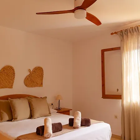 Exclusiva Con Piscina Villa Calafat