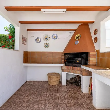 Exclusiva Con Piscina Calafat